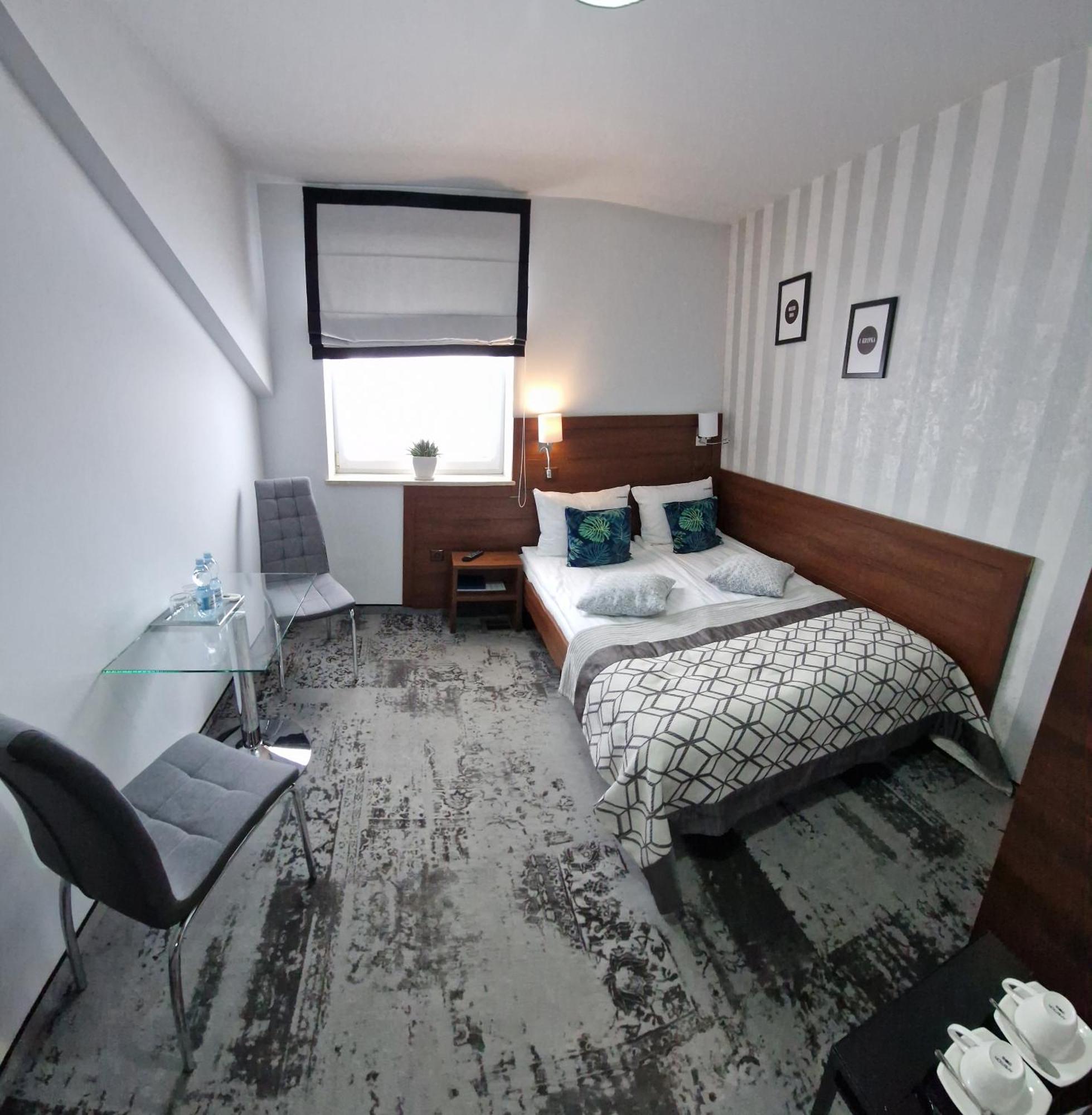 Cynamon Hotel Nowy Sącz Eksteriør billede