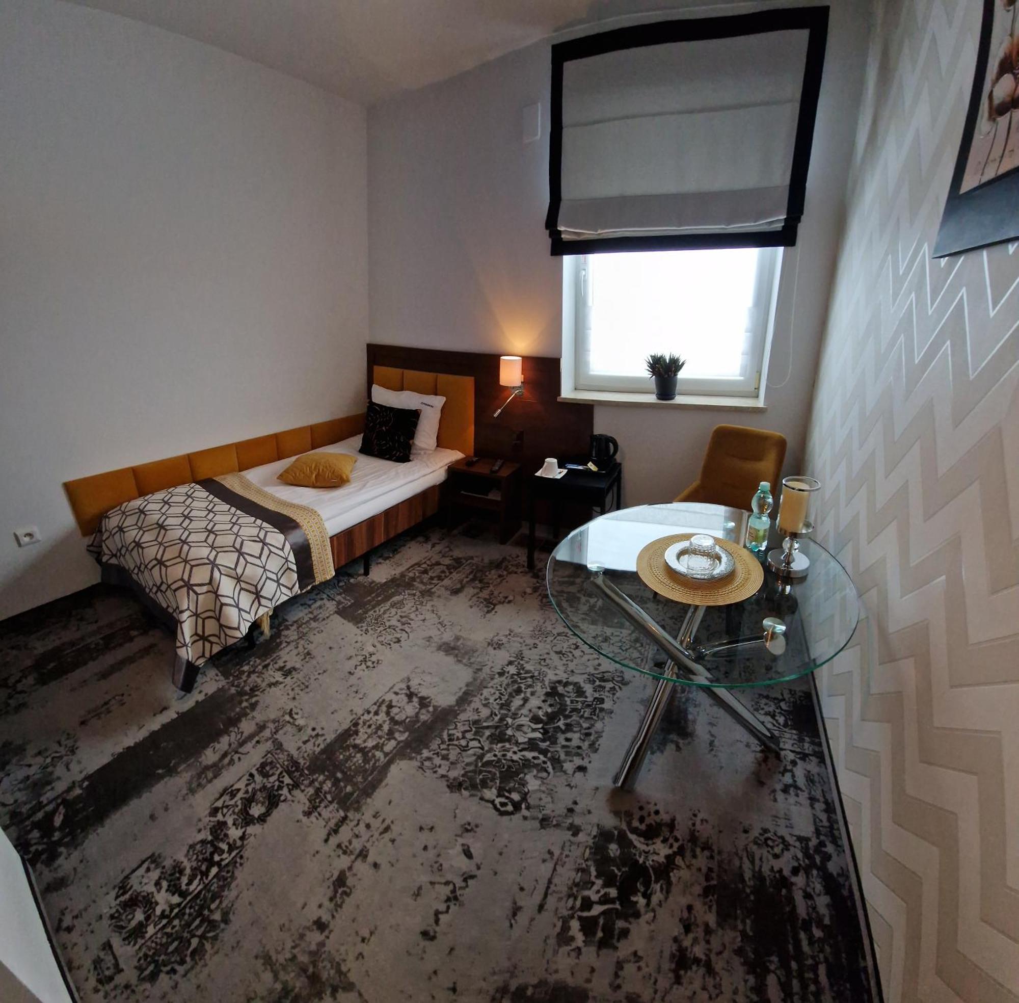 Cynamon Hotel Nowy Sącz Eksteriør billede